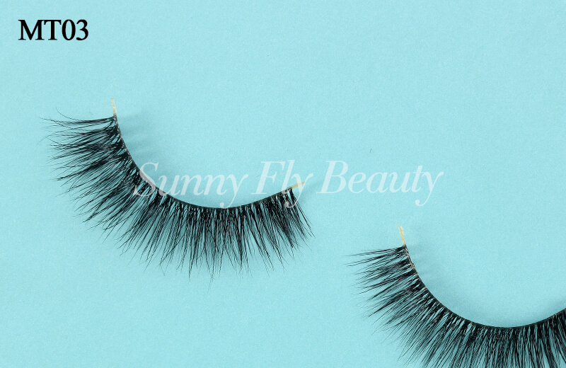 mt03-clear-band-mink-lashes-03.jpg