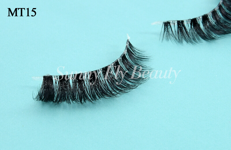 mt15-clear-band-mink-lashes-02.jpg