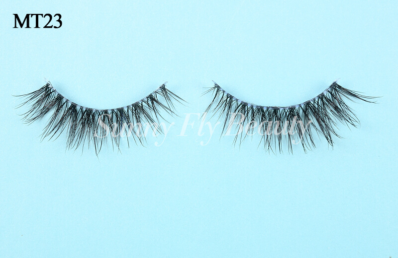 mt23-clear-band-mink-lashes-01.jpg