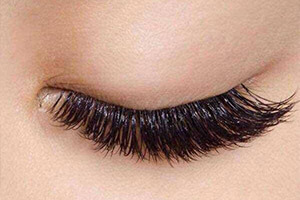 Why is the eyelash extension being Easy to Drop?