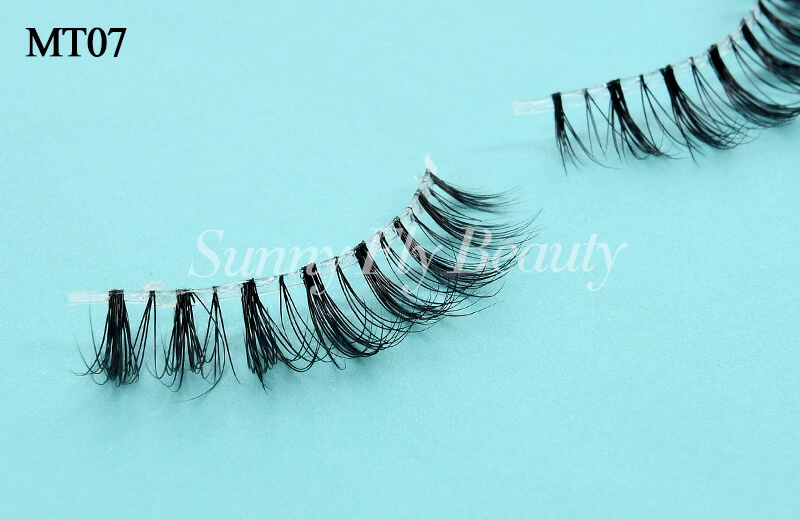 mt07-clear-band-mink-lashes-02.jpg