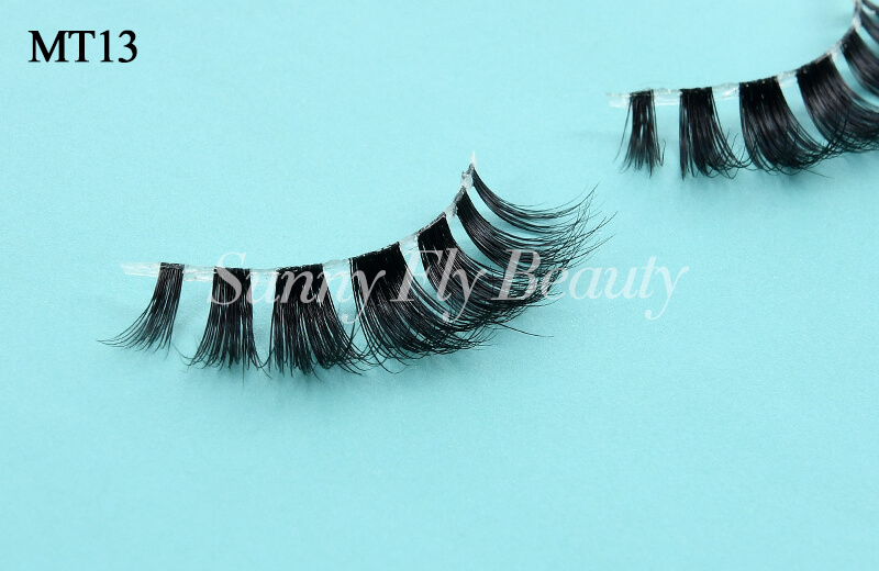 mt13-clear-band-mink-lashes-02.jpg