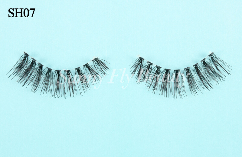 sh07-faux-lashes-01.jpg